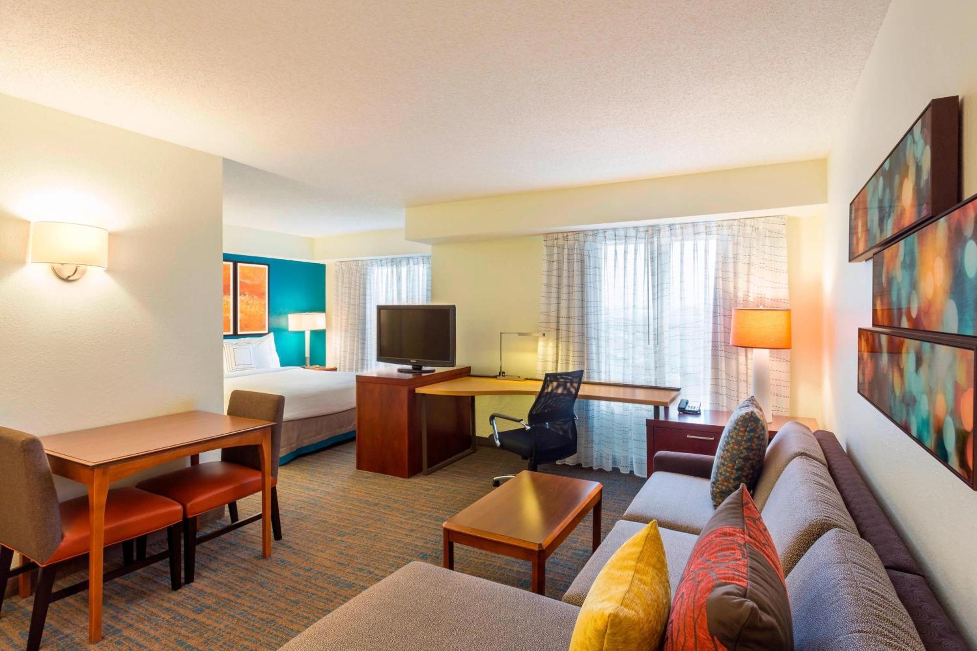 Residence Inn Louisville Northeast Экстерьер фото
